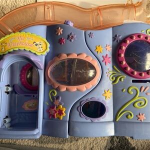 Littlest Pet Shop Blue and Pink Playhouse
